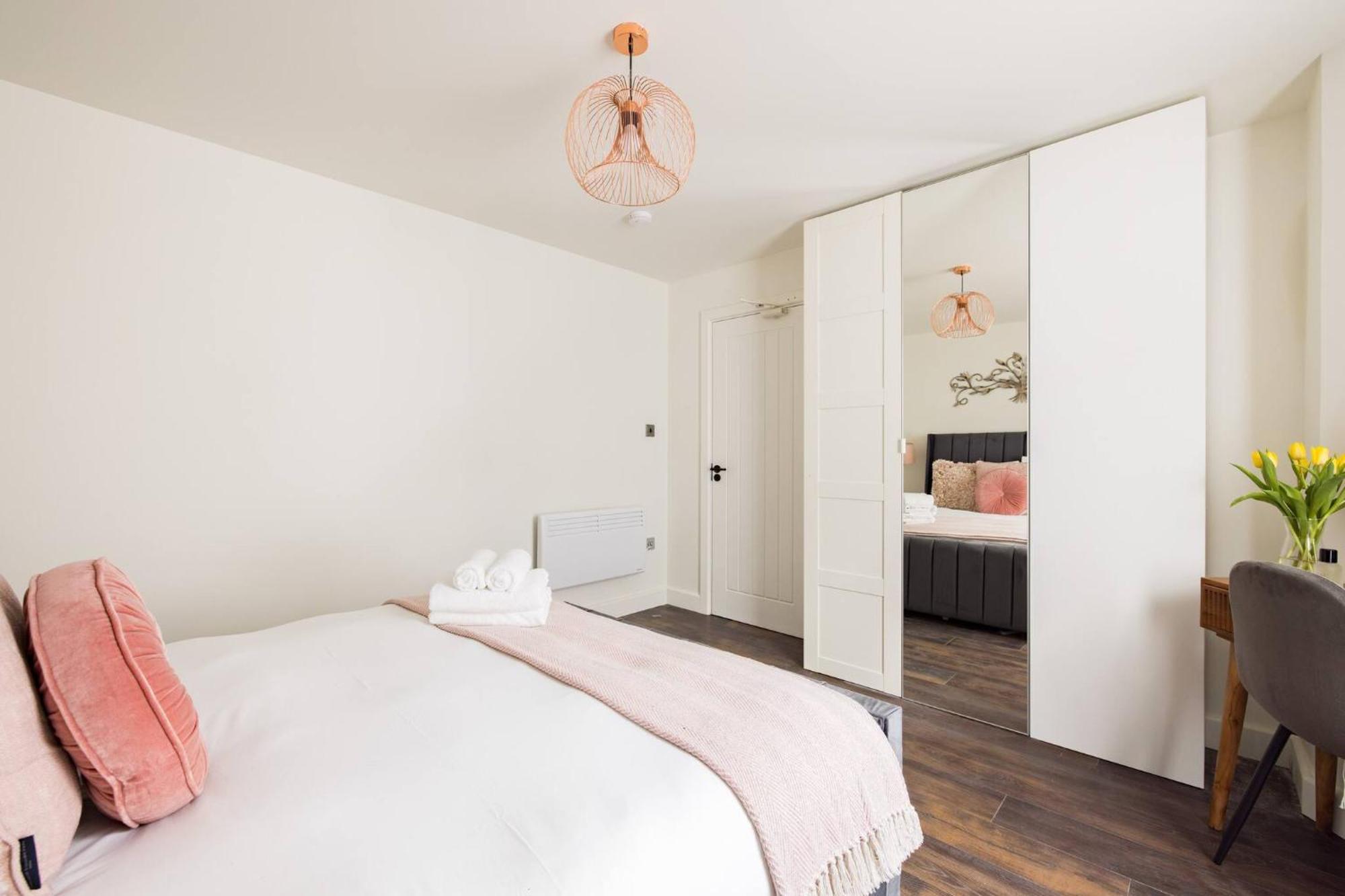 Wild Roses Serviced Apartments - Chelsea London Exterior photo