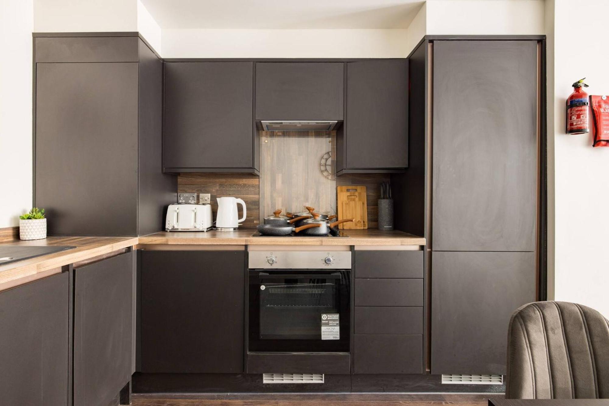 Wild Roses Serviced Apartments - Chelsea London Exterior photo